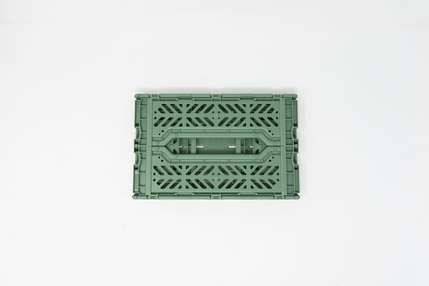 mini crate: almond green