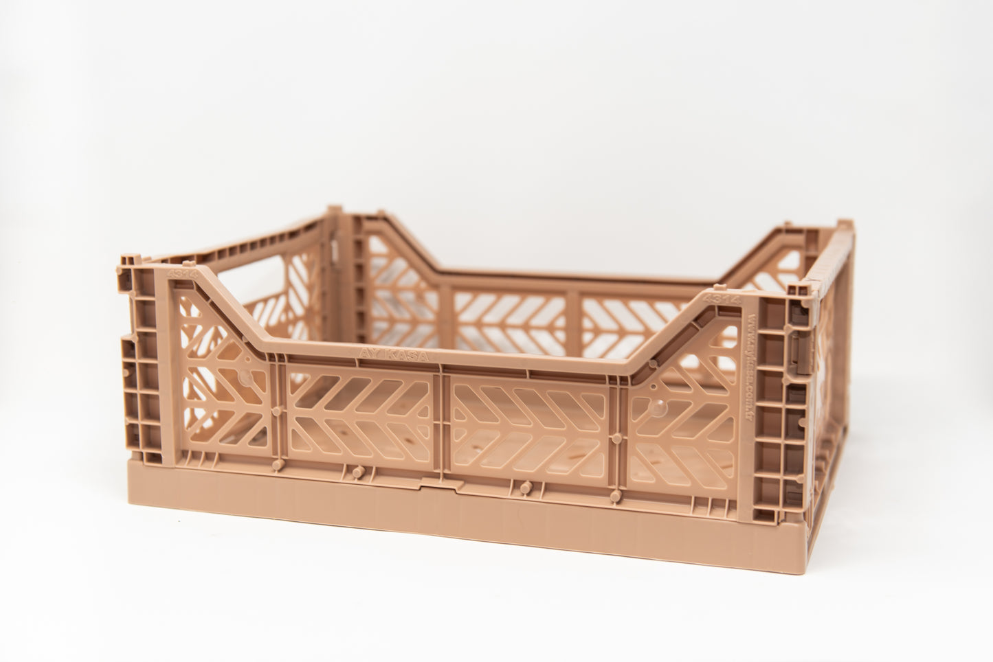 midi crate: warm beige