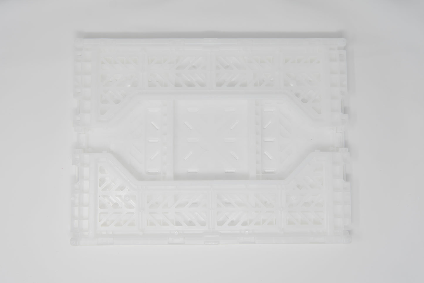 midi crate: white