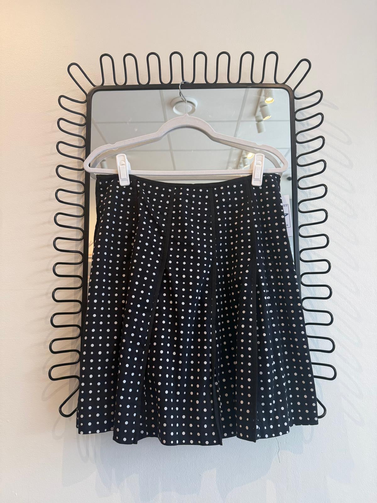 POLKA DOT PLEATED SKIRT