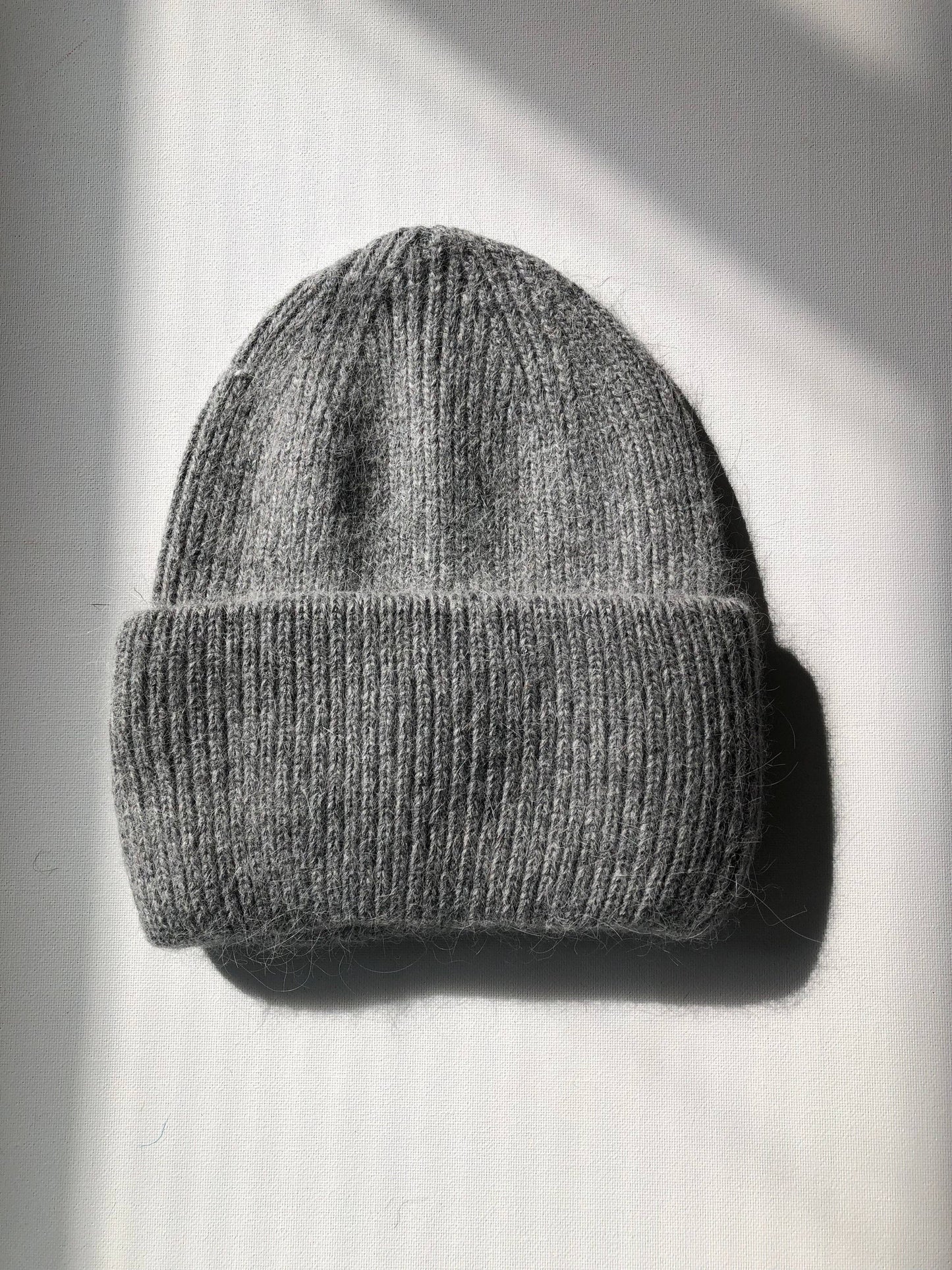 ROYAL ANGORA BEANIE - neutral