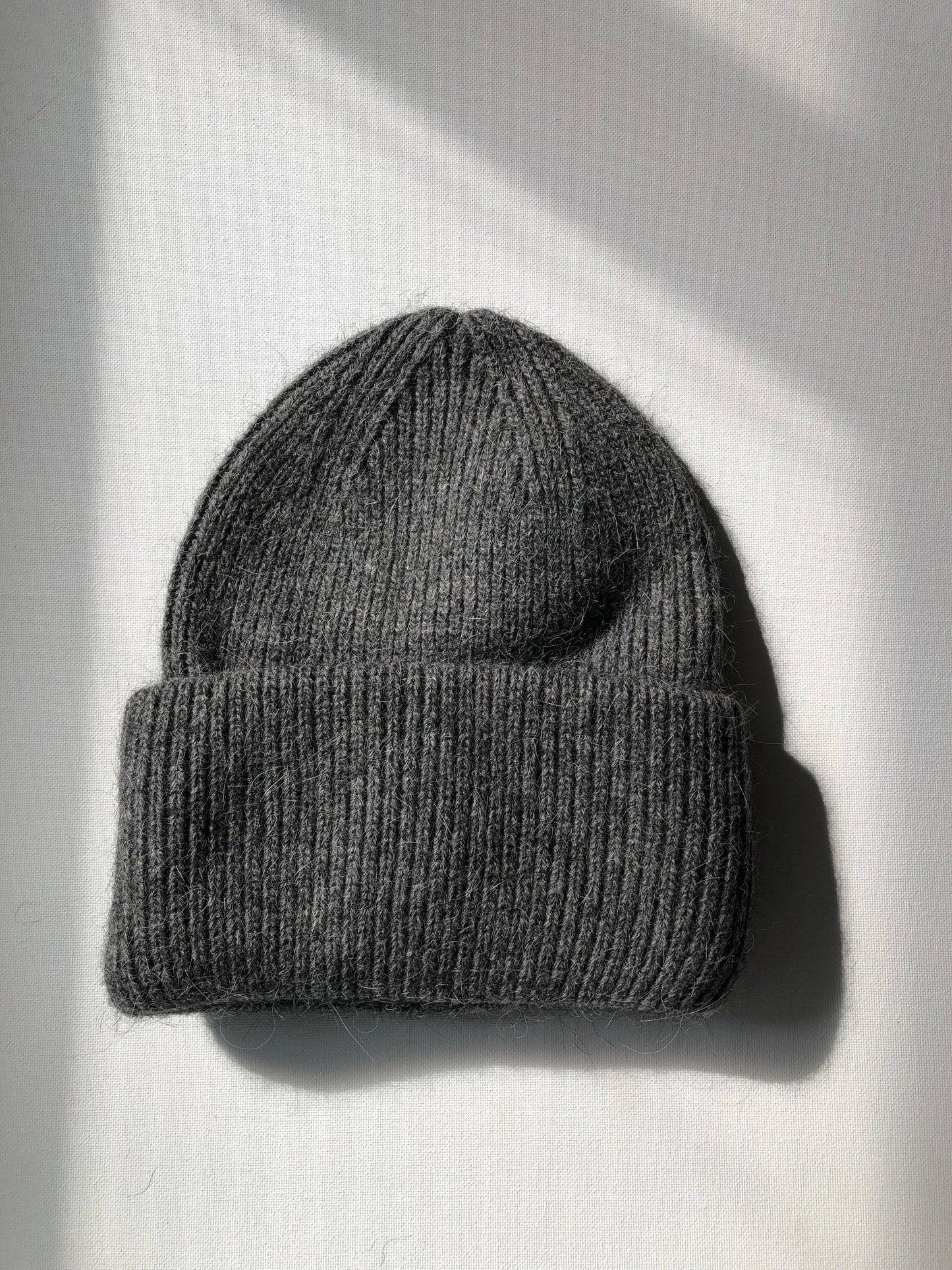 ROYAL ANGORA BEANIE - neutral