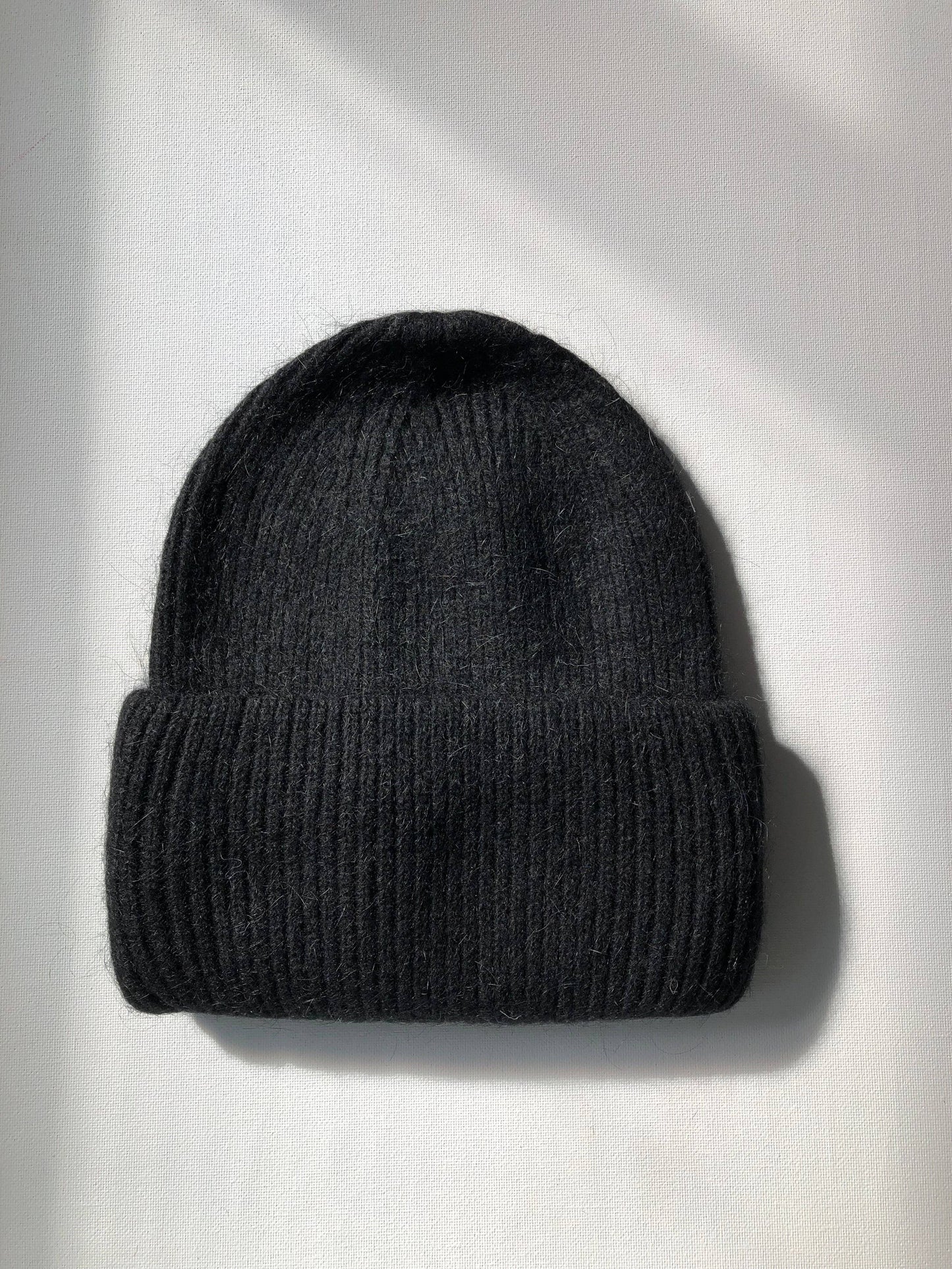 ROYAL ANGORA BEANIE - neutral