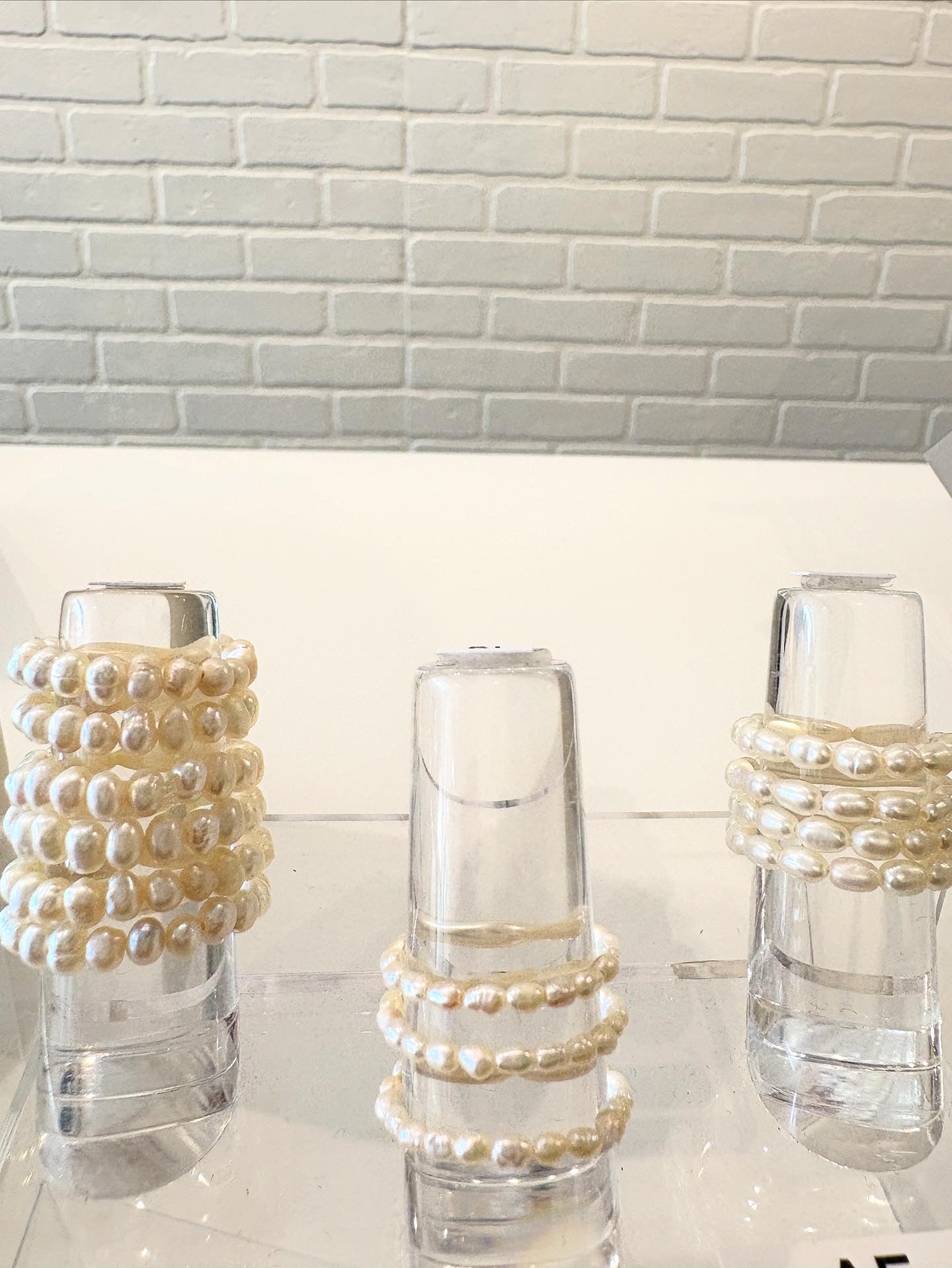 AE tiny oval pearls