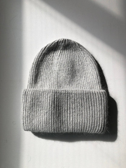 ROYAL ANGORA BEANIE - neutral